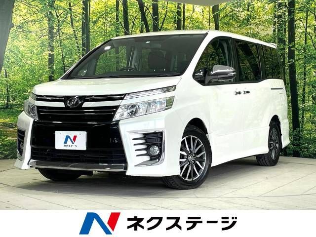 TOYOTA VOXY 2015