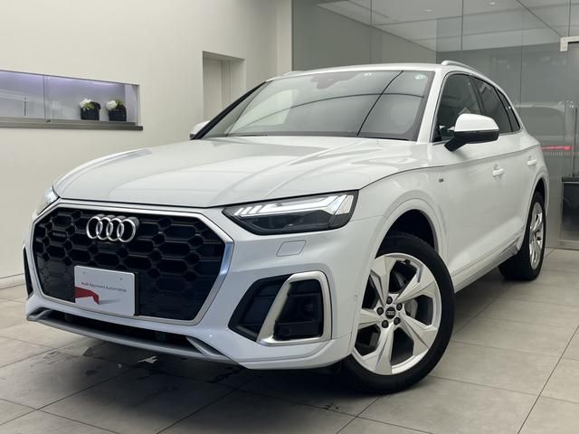 AUDI Q5 2022