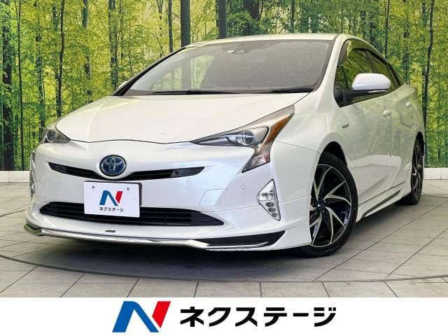 TOYOTA PRIUS 2016