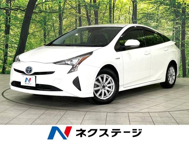 TOYOTA PRIUS 4WD 2019