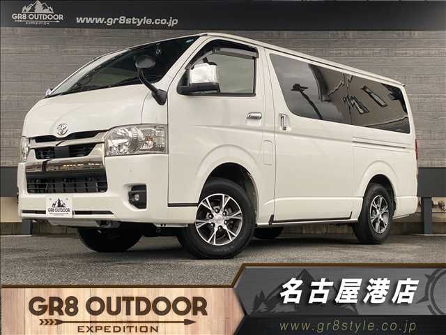 TOYOTA HIACE van 4WD 2022