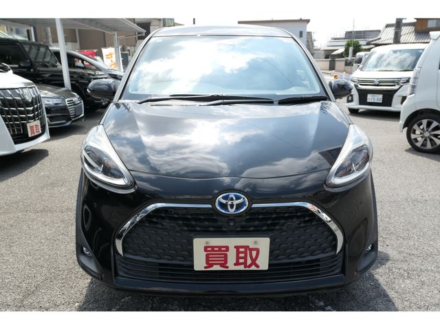 TOYOTA SIENTA HYBRID 2018