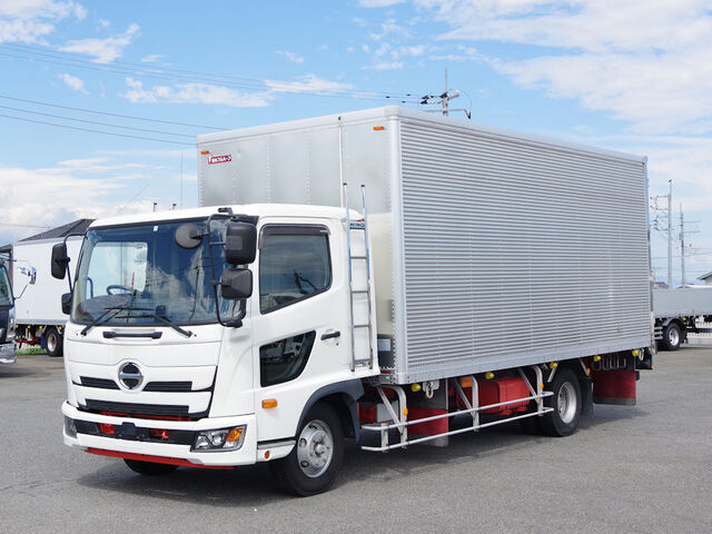 Hino RANGER 2018