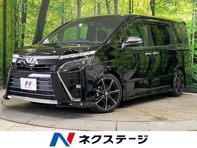 TOYOTA VOXY 2018