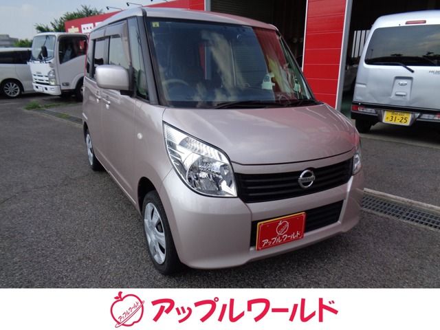 NISSAN ROOX 2012