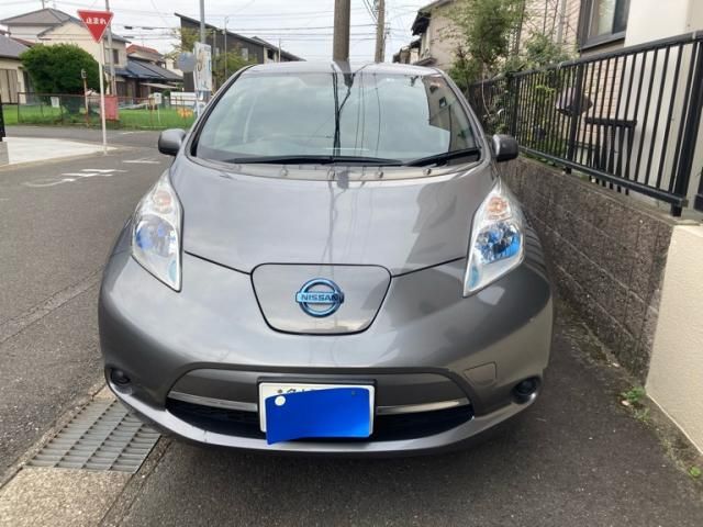 NISSAN LEAF 2015