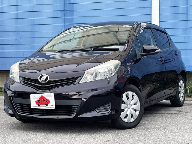 TOYOTA VITZ 2013