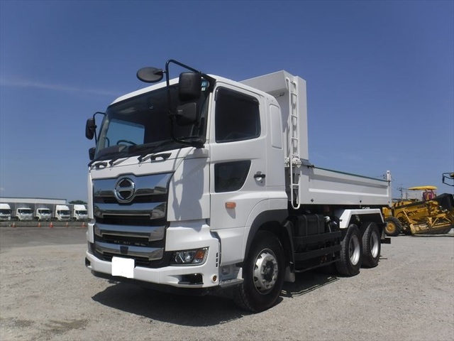 Hino PROFIA 2021