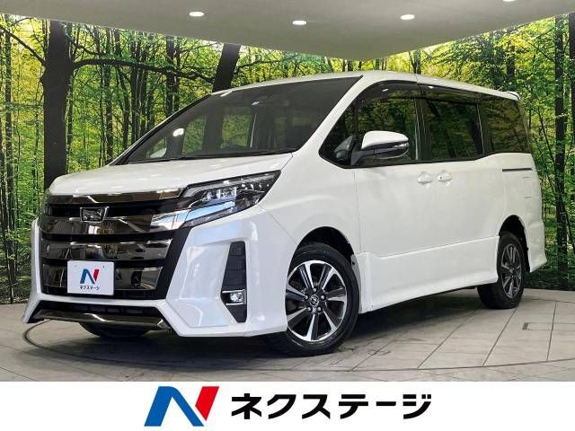 TOYOTA NOAH 4WD 2017