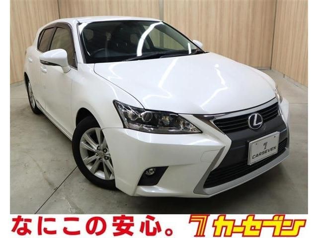 TOYOTA LEXUS CT200h 2014