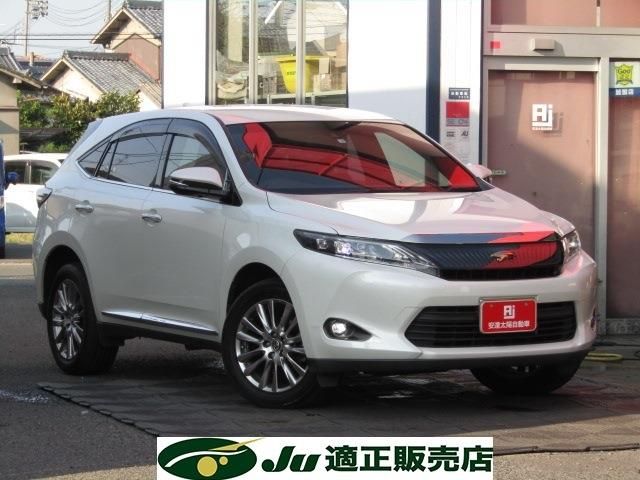 TOYOTA HARRIER 2WD 2015