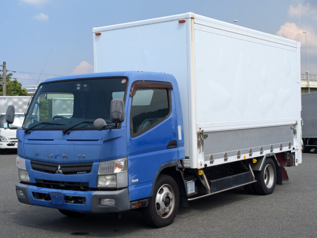 Mitsubishi CANTER 2016