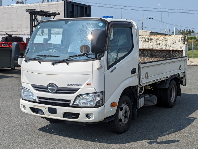 Hino DUTRO 2018