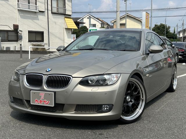 BMW 3series coupe 2009