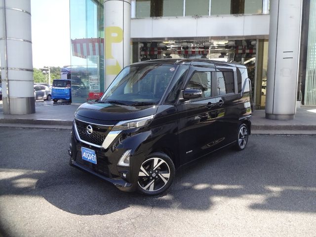 NISSAN ROOX 2020