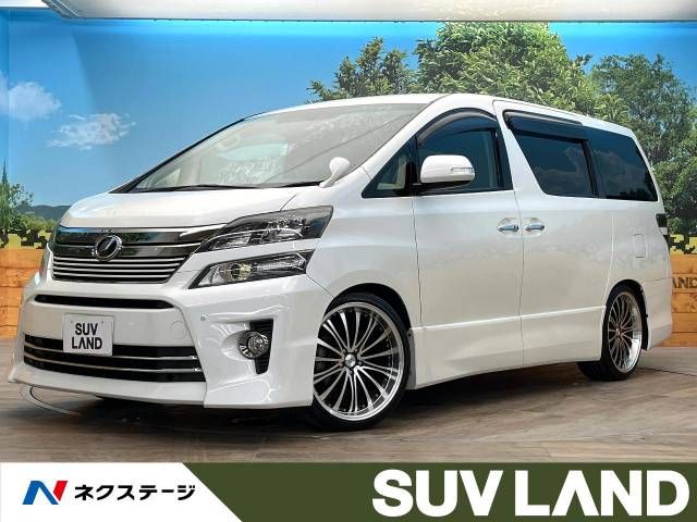 TOYOTA VELLFIRE 2013