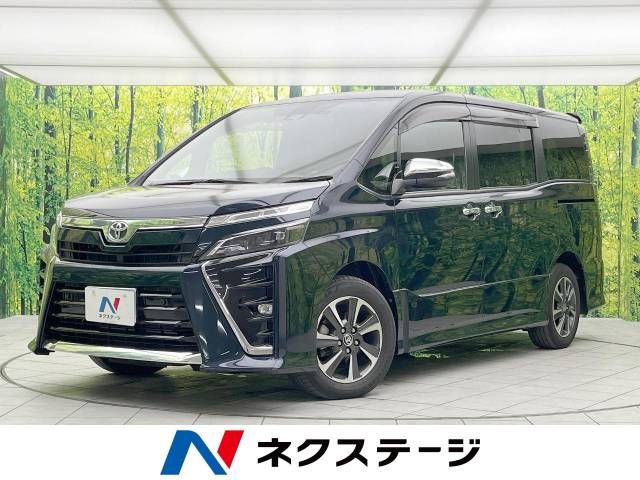 TOYOTA VOXY 2020