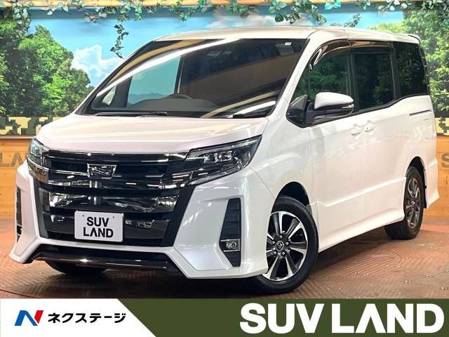 TOYOTA NOAH 2017