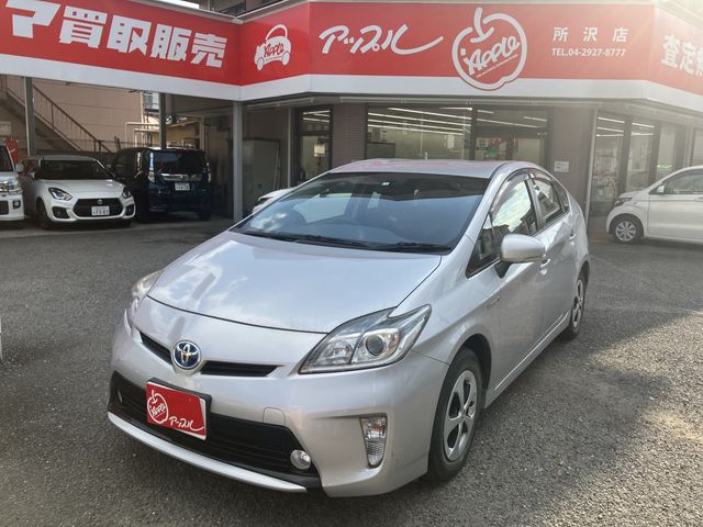 TOYOTA PRIUS 2014