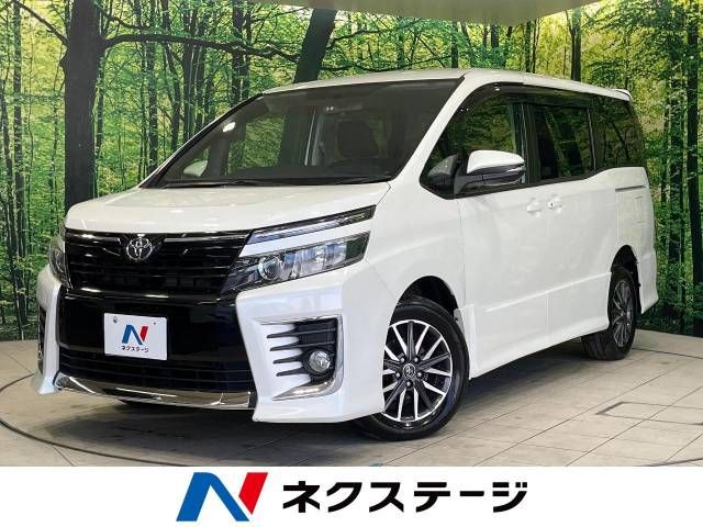 TOYOTA VOXY 4WD 2014