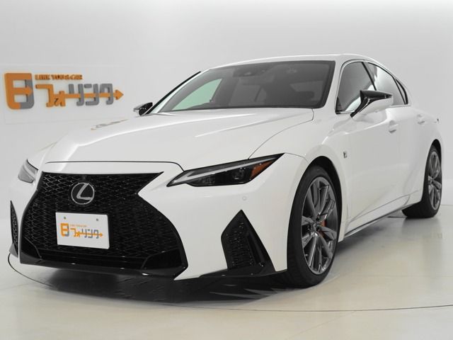 TOYOTA LEXUS IS300 2021