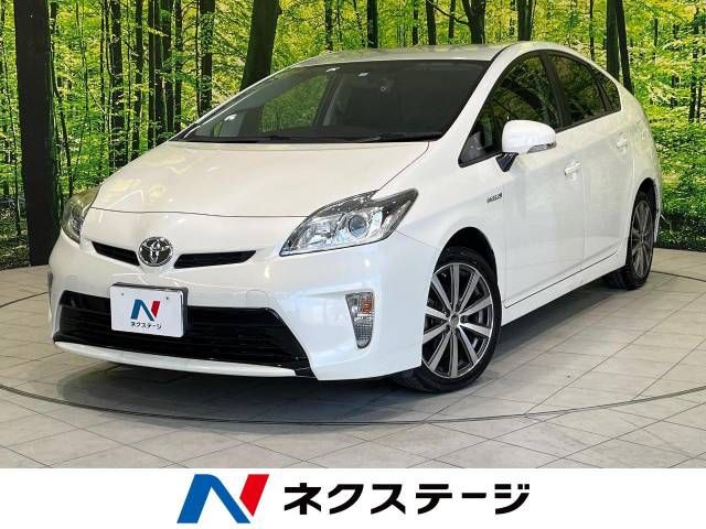 TOYOTA PRIUS 2014