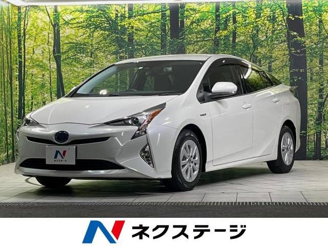 TOYOTA PRIUS 2016