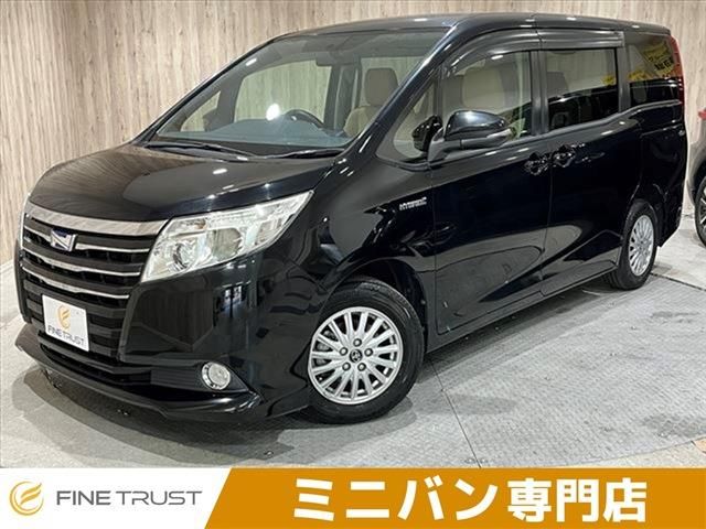 TOYOTA NOAH HYBRID 2014