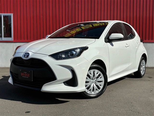 TOYOTA YARIS HYBRID 2021