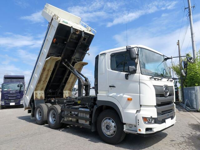 Hino PROFIA 2019