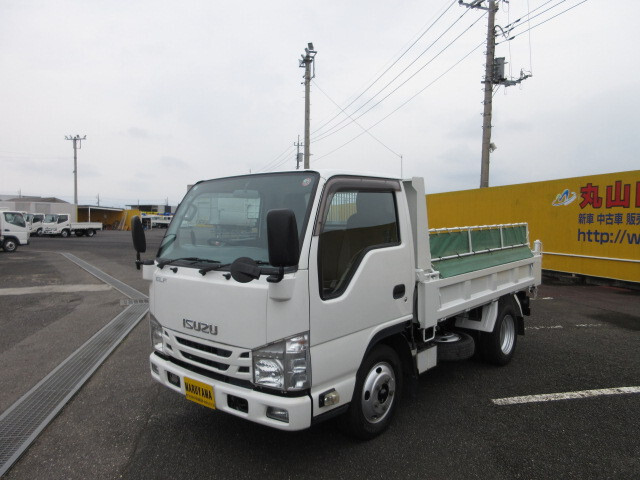 Isuzu ELF 2017