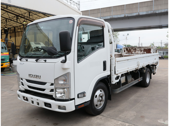 Isuzu ELF 2017