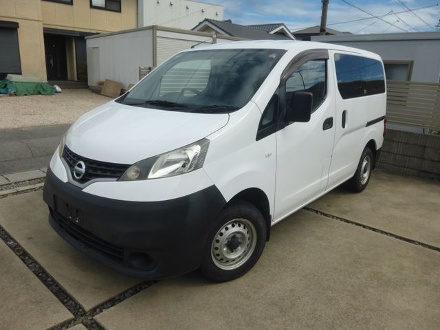 NISSAN NV200 VANETTE van 2017