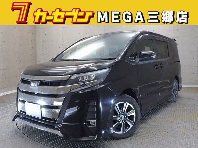 TOYOTA NOAH 2017