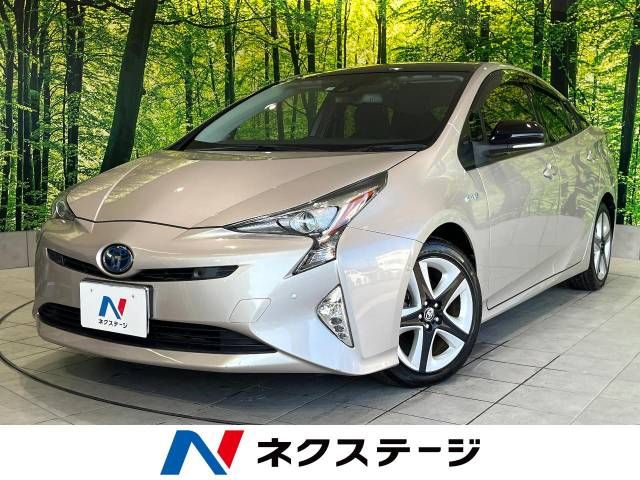 TOYOTA PRIUS 2017