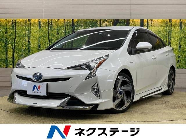 TOYOTA PRIUS 2015