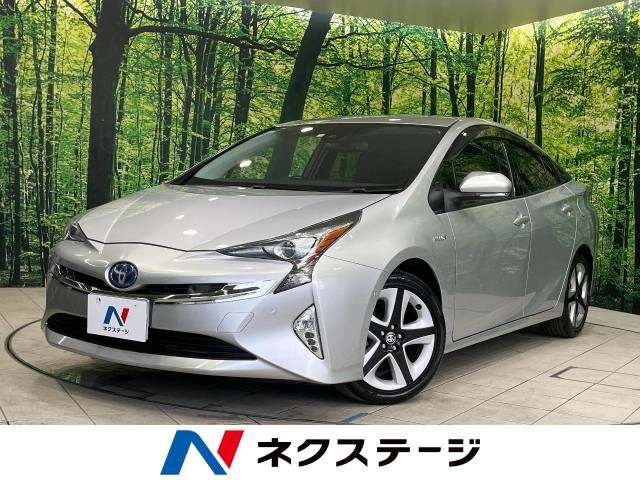 TOYOTA PRIUS 2016