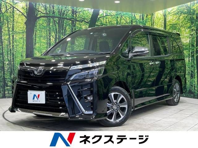 TOYOTA VOXY 2020