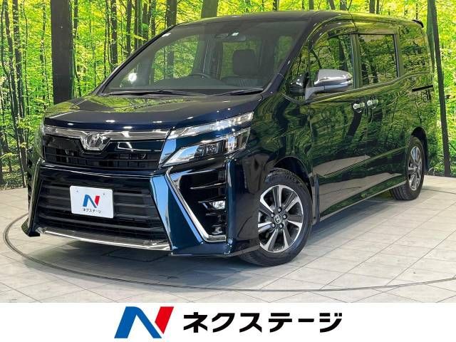 TOYOTA VOXY 2018