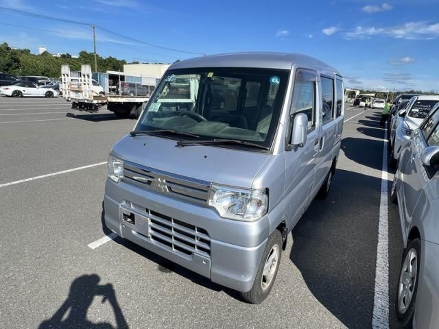 MITSUBISHI MINICAB van 2012