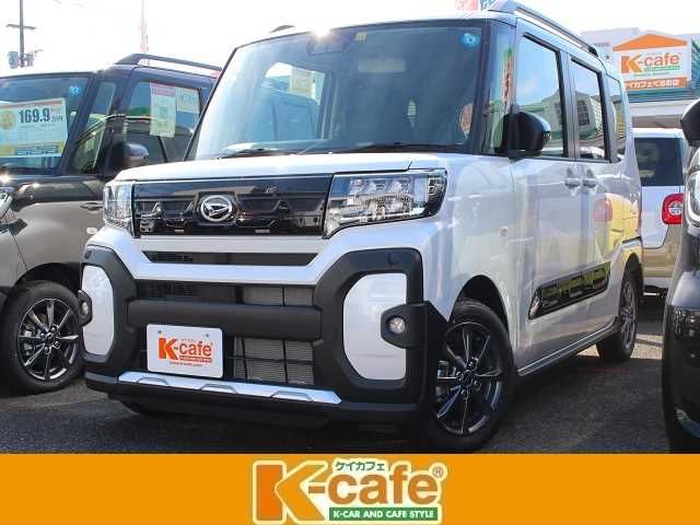 DAIHATSU TANTO FAN CROSS 2022