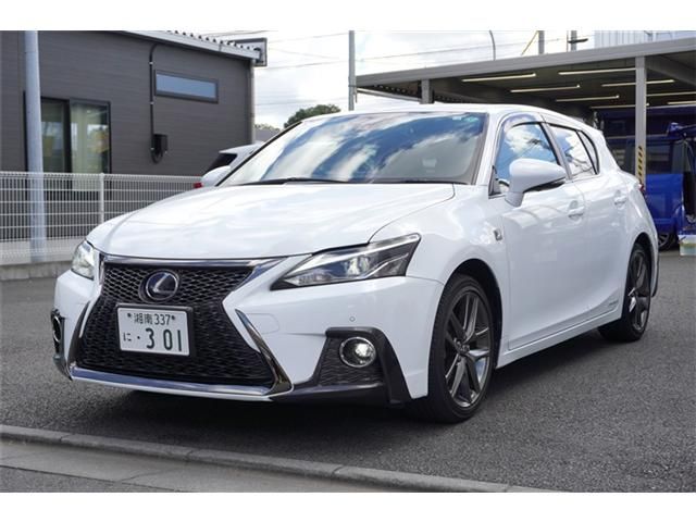 TOYOTA LEXUS CT200h 2018