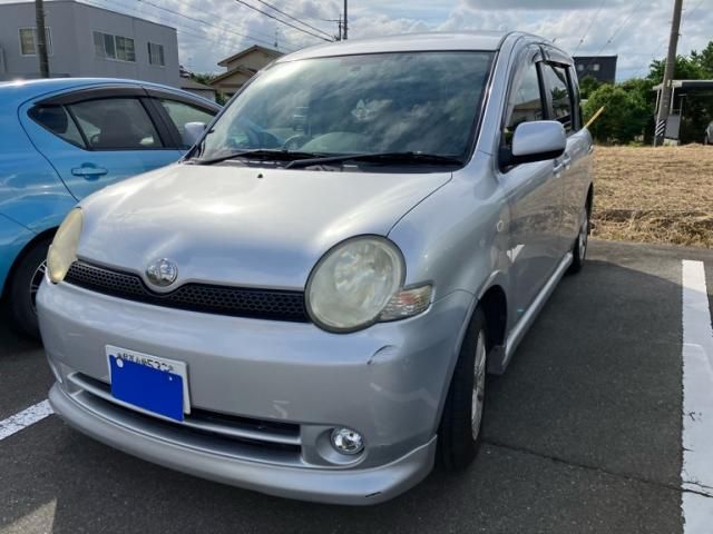 TOYOTA SIENTA 2005