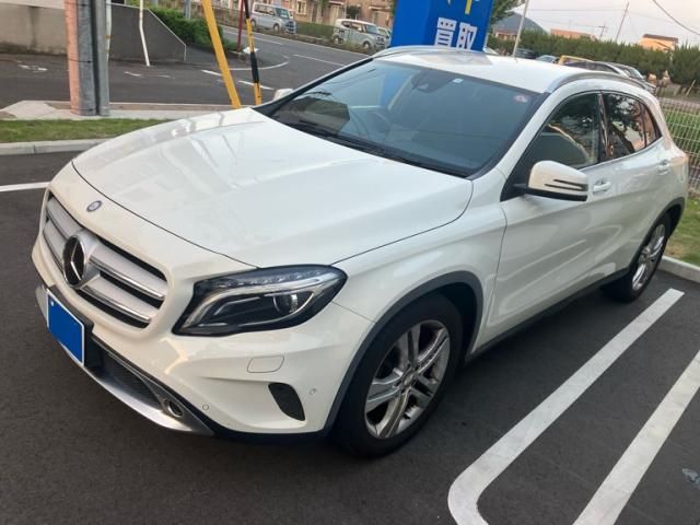 MERCEDES-BENZ GLA class 2016