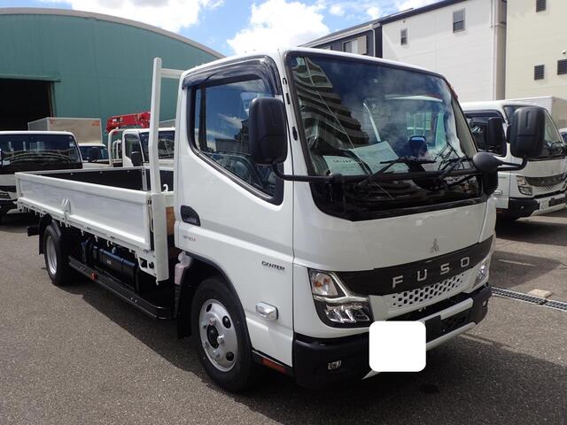 Mitsubishi CANTER 2024