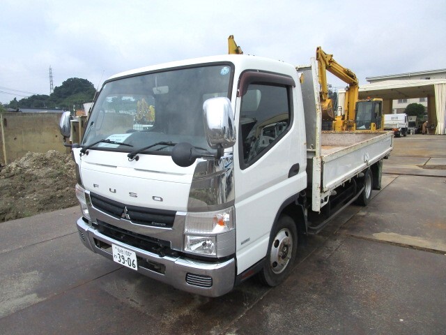 Mitsubishi CANTER 2016