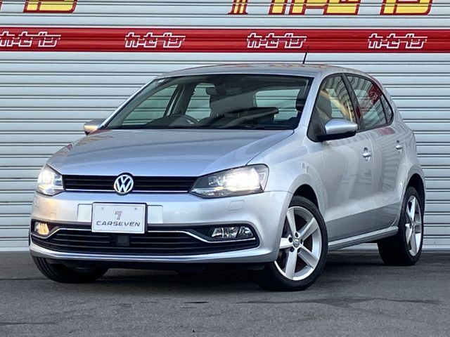 VOLKSWAGEN POLO 2016