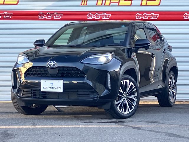 TOYOTA YARIS CROSS 2022