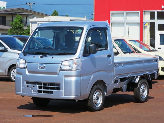 DAIHATSU HIJET truck 4WD 2024