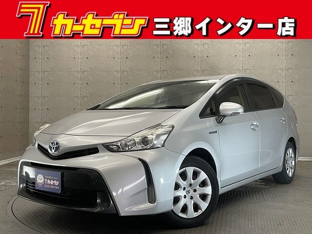 TOYOTA PRIUS ALPHA 2015